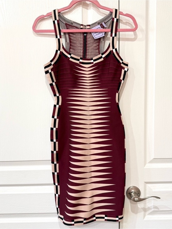 Herve Leger Dresses & Skirts - Herve Leger Bodycon Bandage Dress